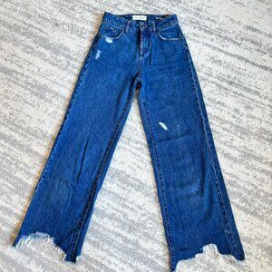 Vintage high waisted frayed hem flare jeans